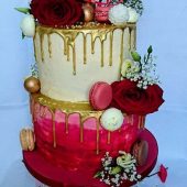 SIGNATURE-DRIP-CAKE-1